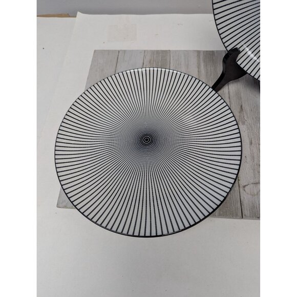 Royal Norfolk Black White Set Of 2 Dinner Plates 10 5/8" - Picture 2 of 7